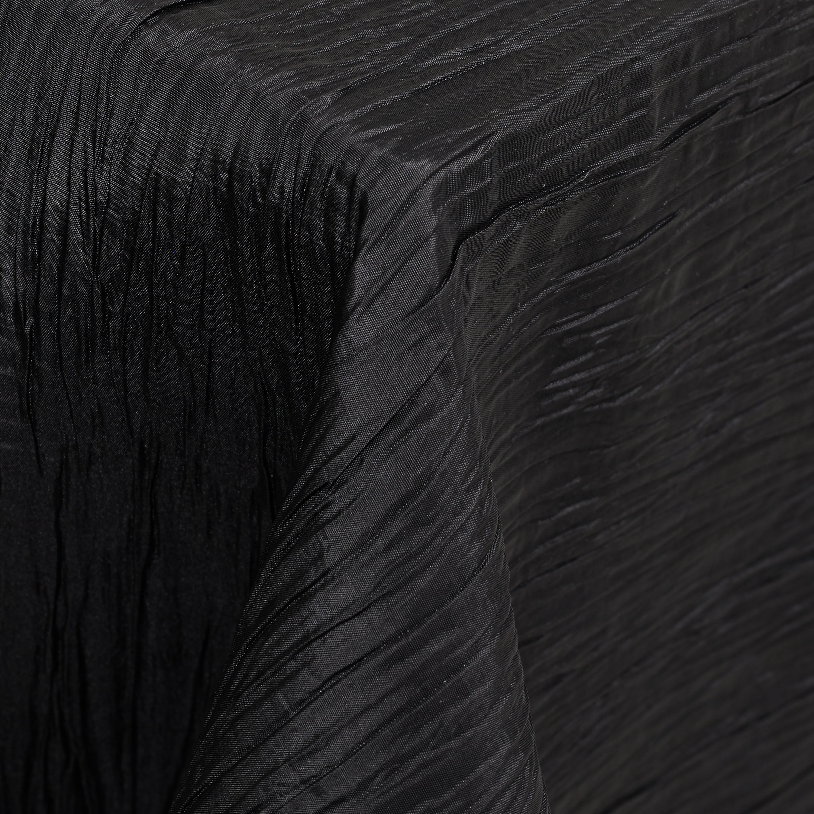 Crinkle Black
