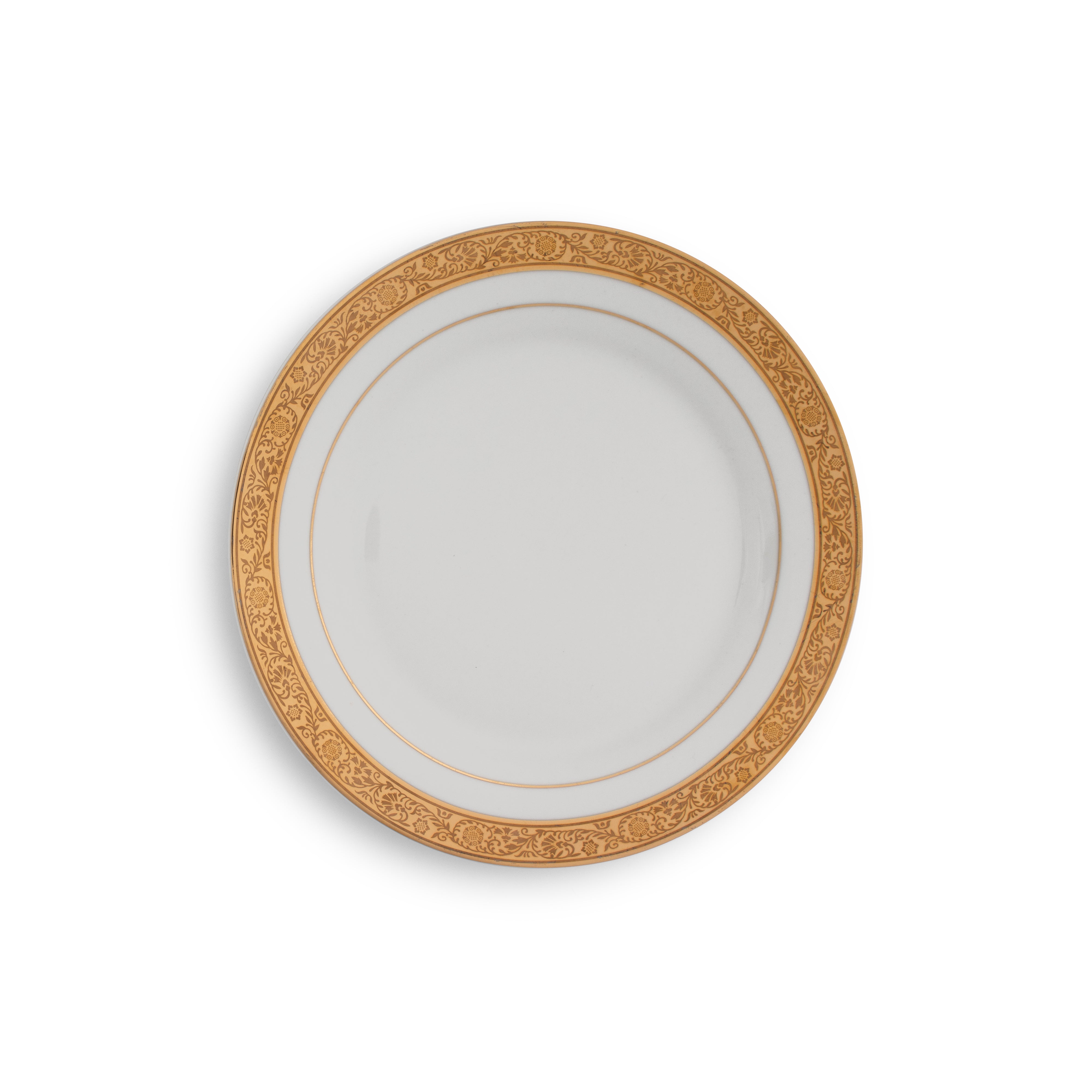 Majestic Luncheon 9"