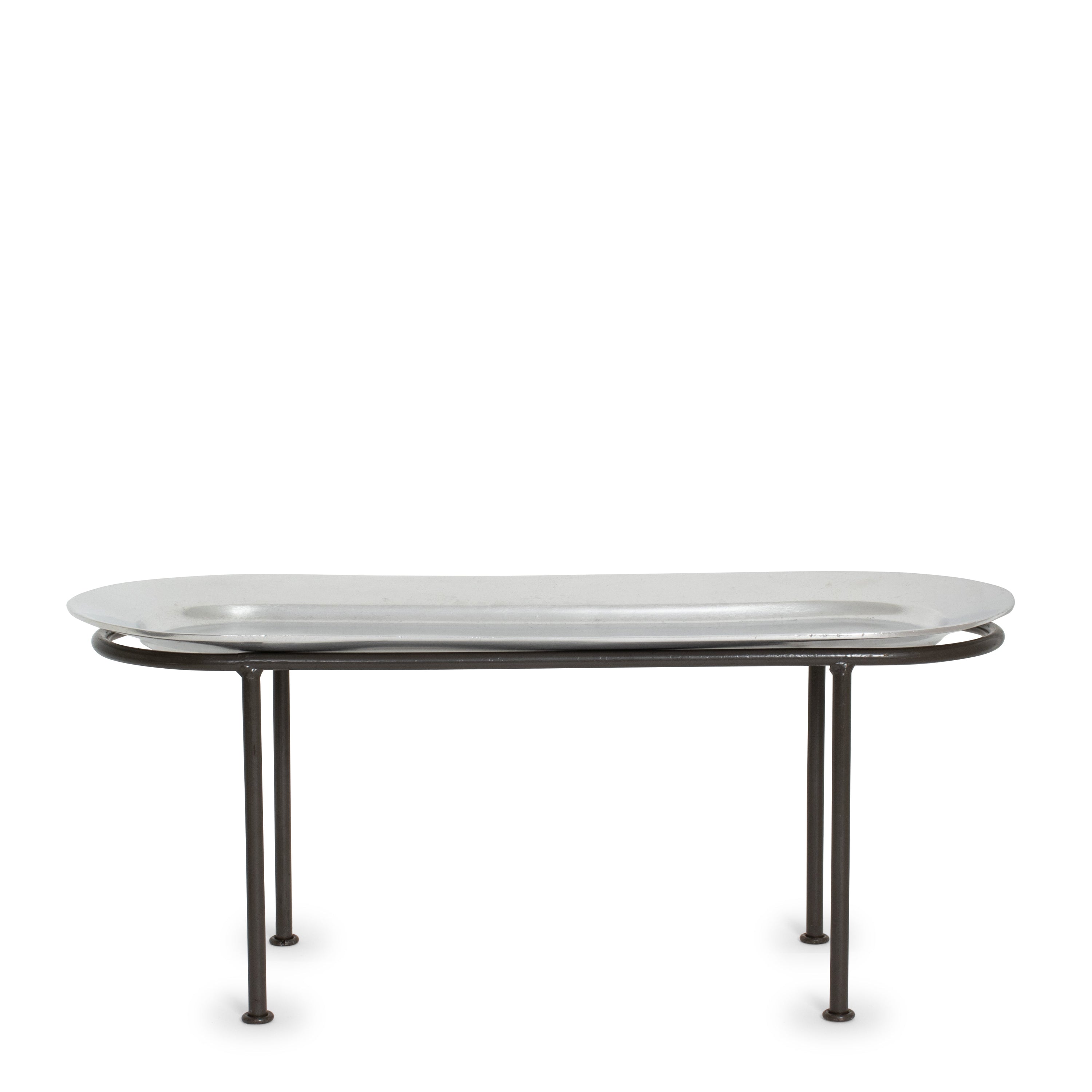 Mod Regal Oval Stand