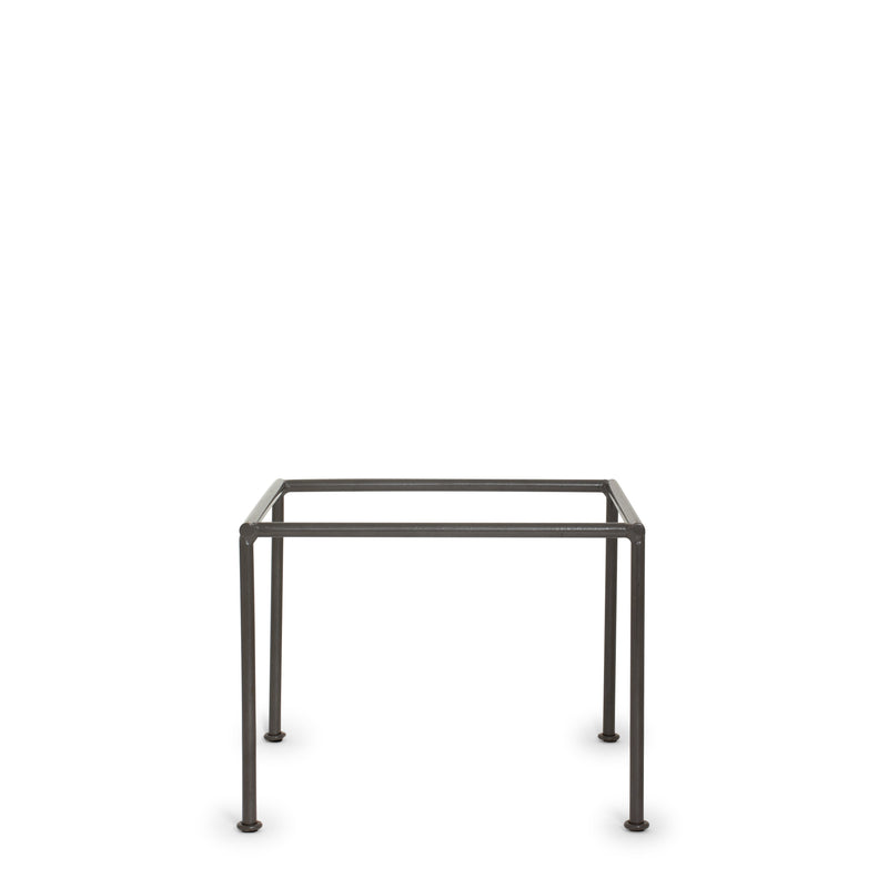 Mod Regal Square Stand