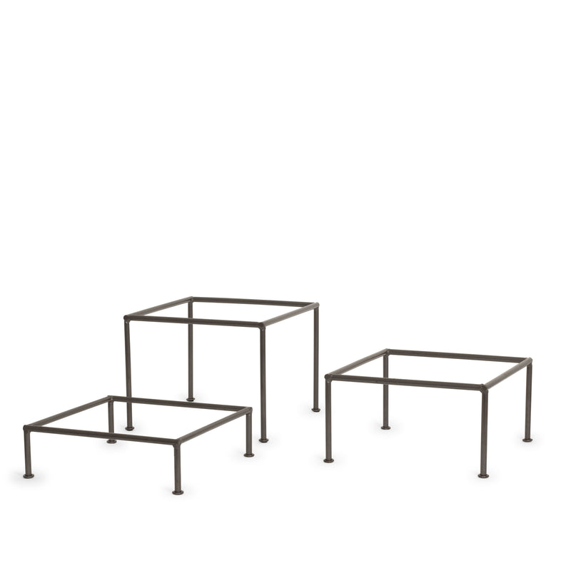 Mod Regal Square Stand