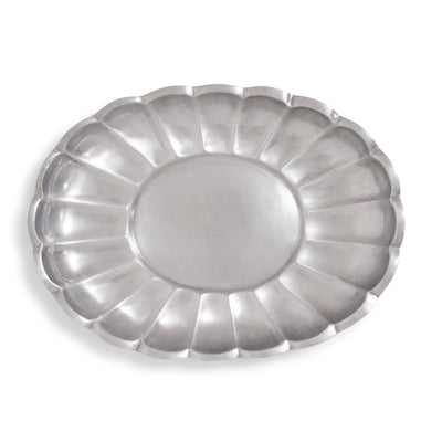 Regal Scalloped Oval Tray 21"L x 15"W