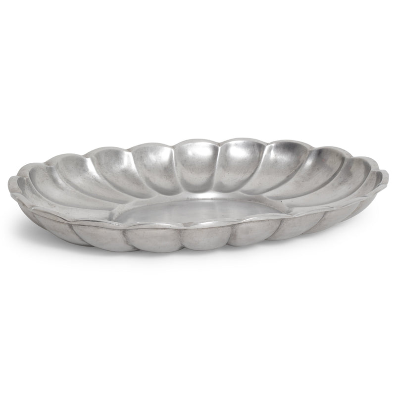 Regal Scalloped Oval Tray 21"L x 15"W