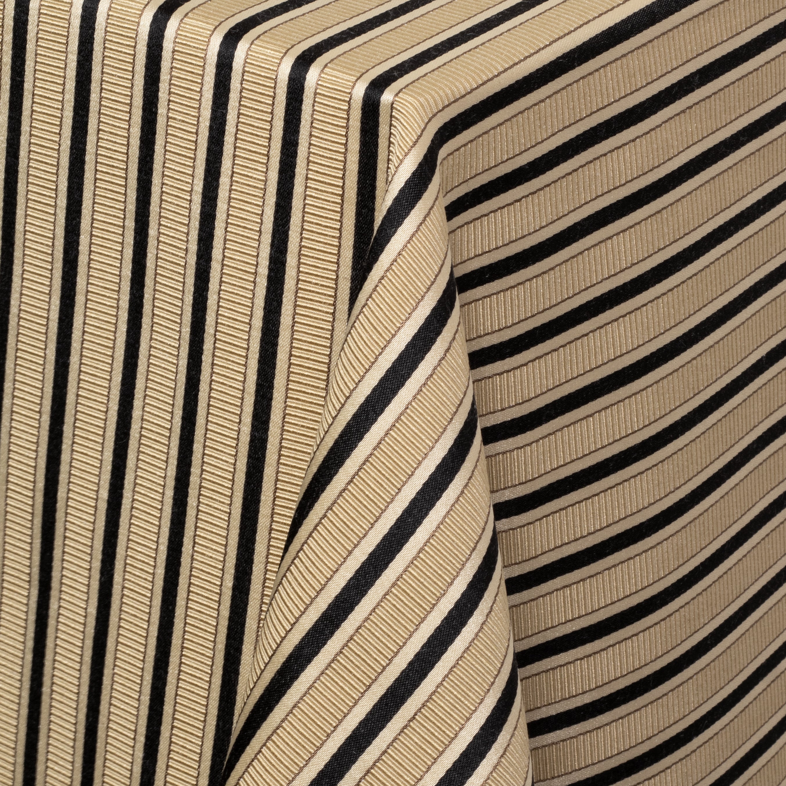 Ribbon Stripe