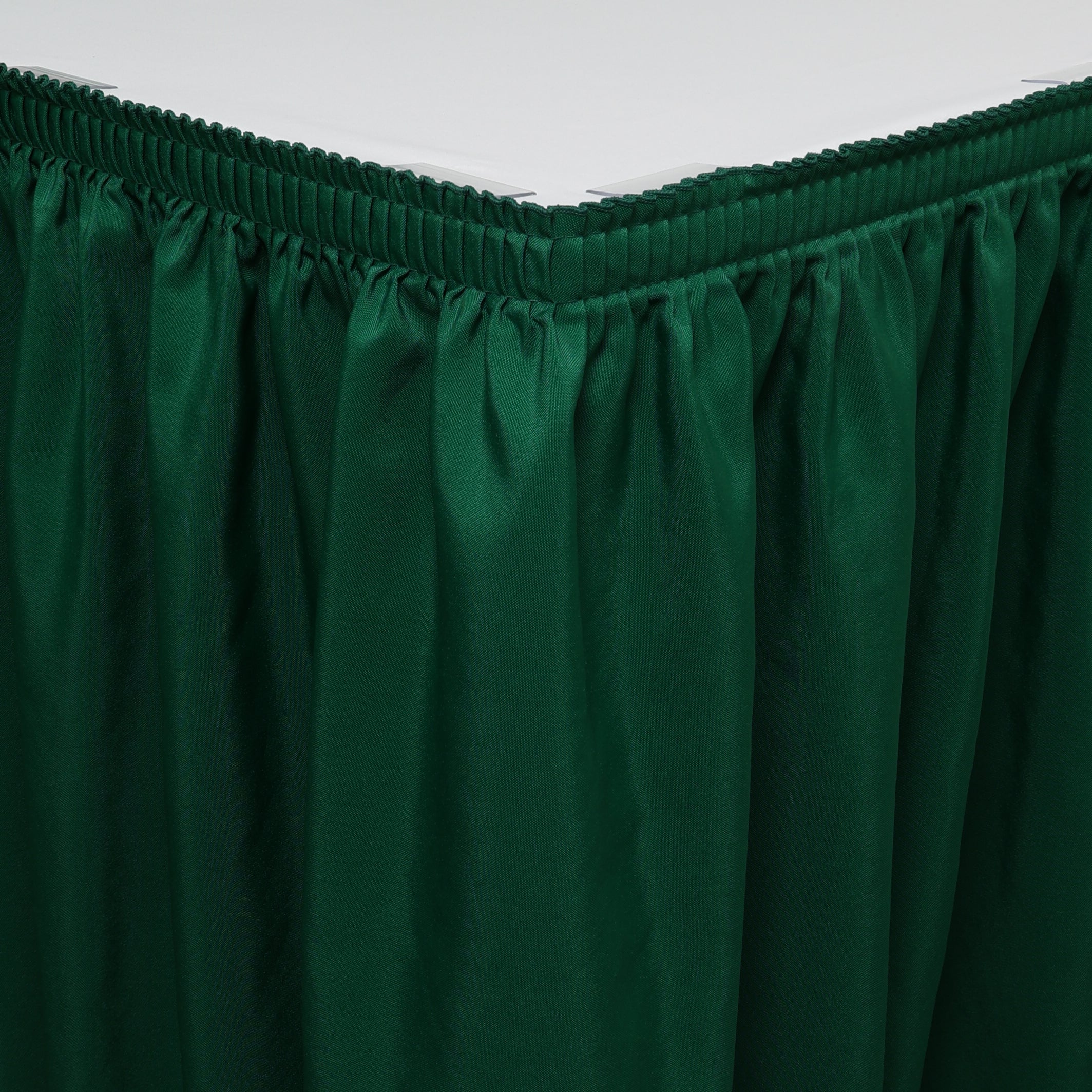 Table Skirt Hunter