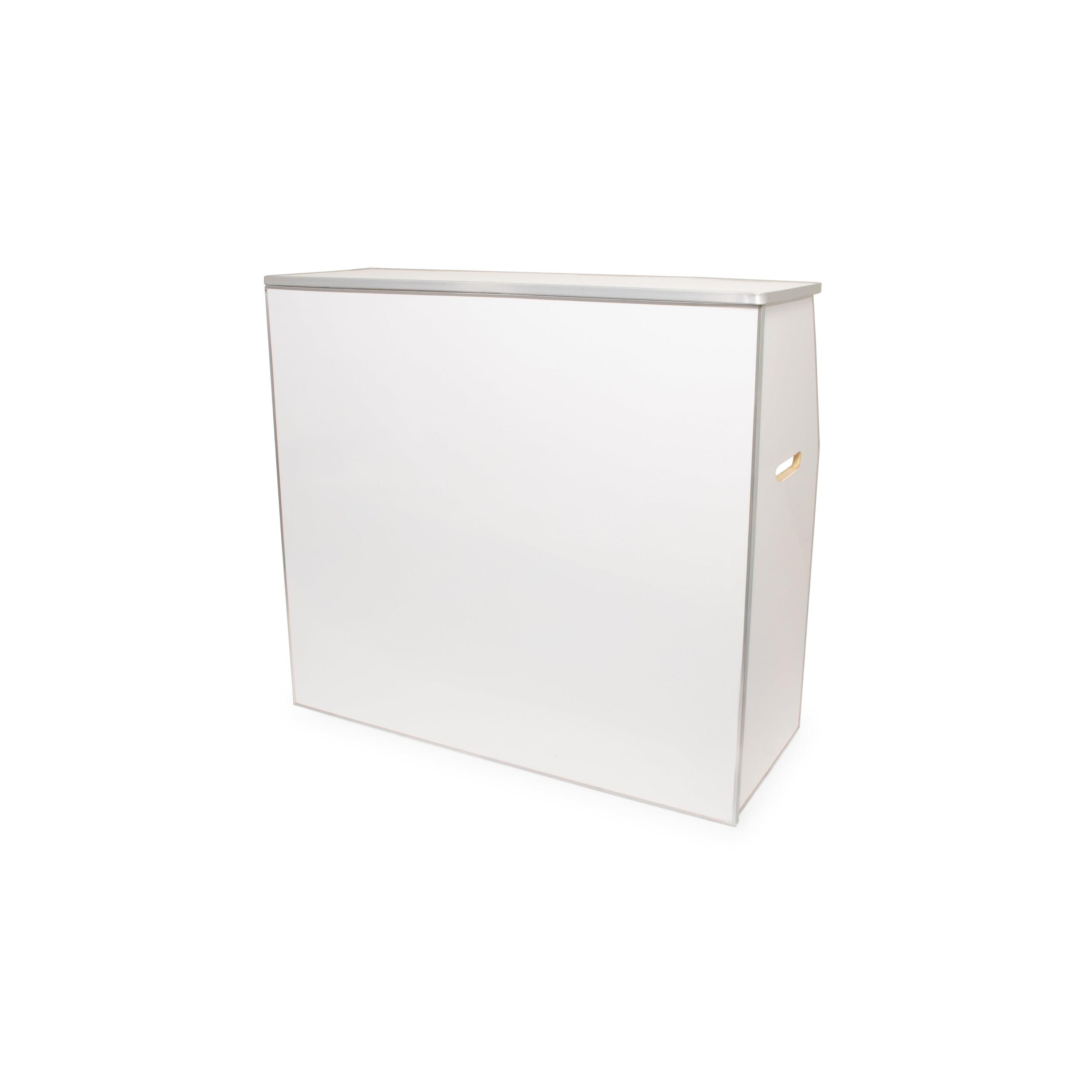 Folding Bar