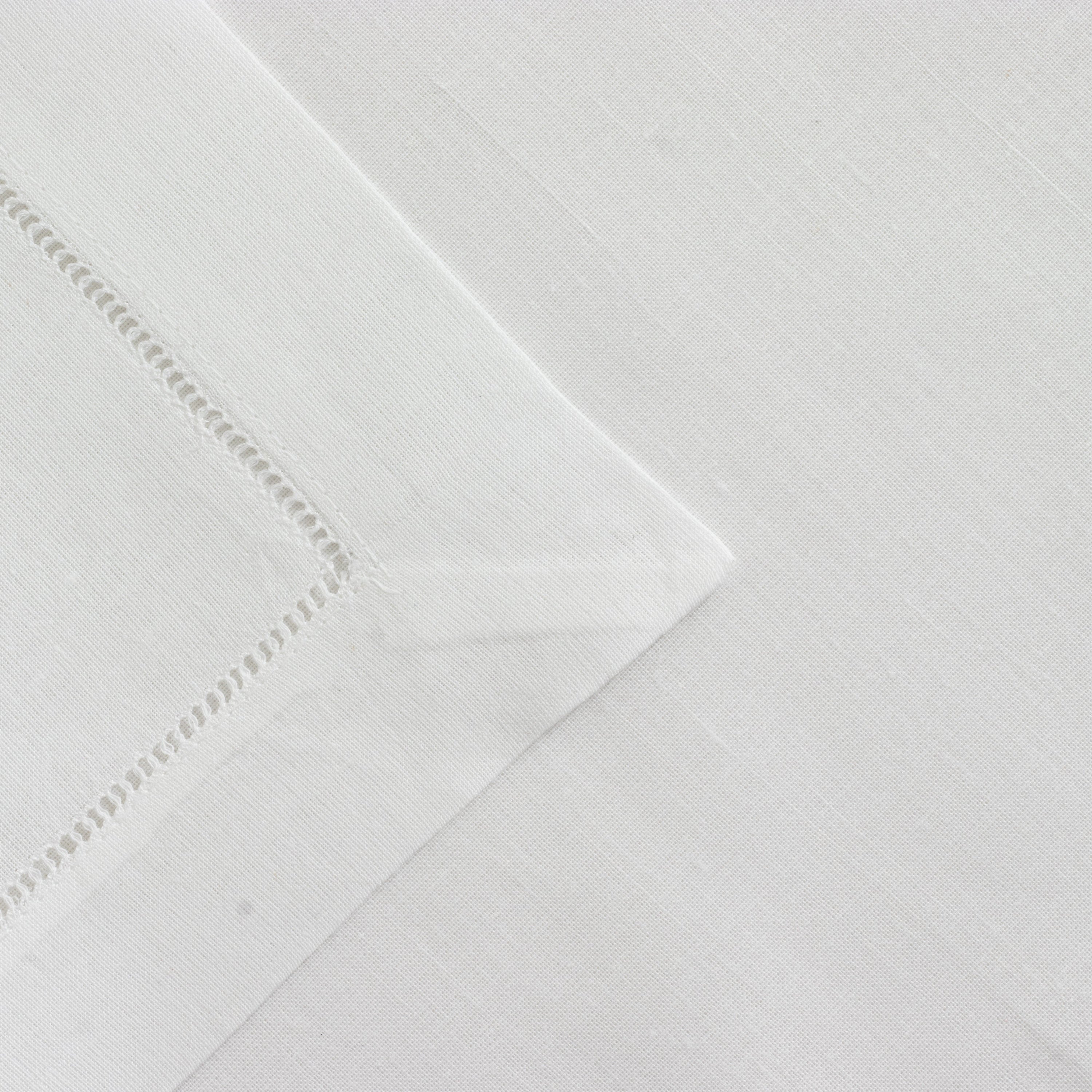 Hemstitched White Dinner Napkin
