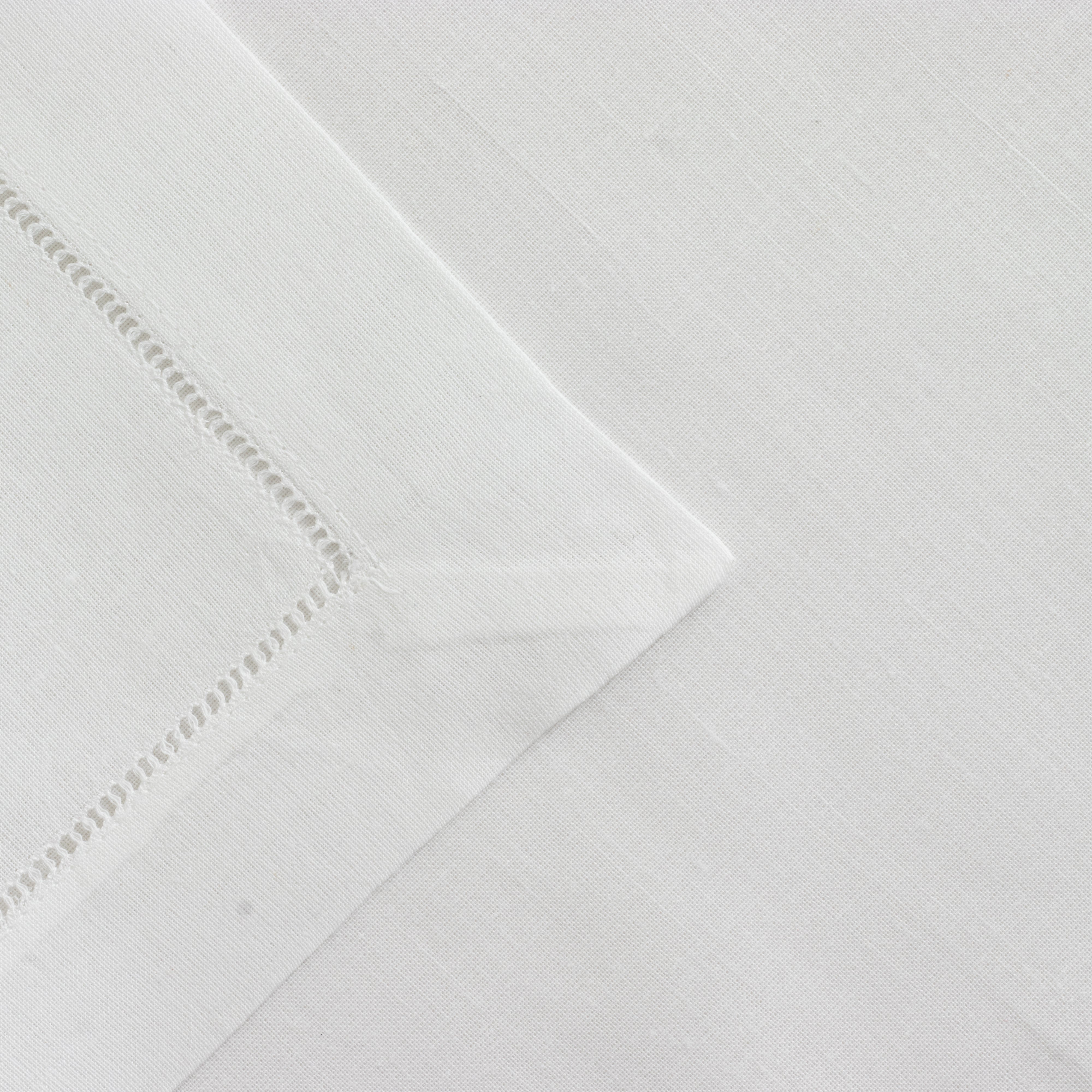 Hemstitched White Dinner Napkin