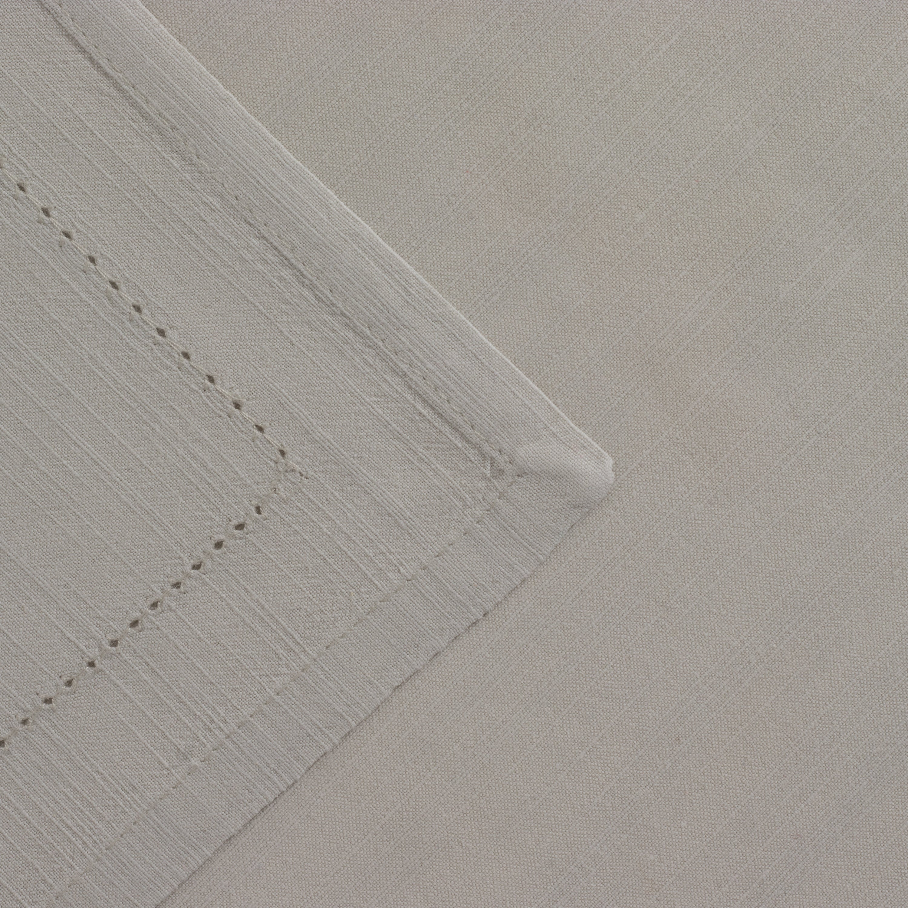Hemstitched Willow Dinner Napkin