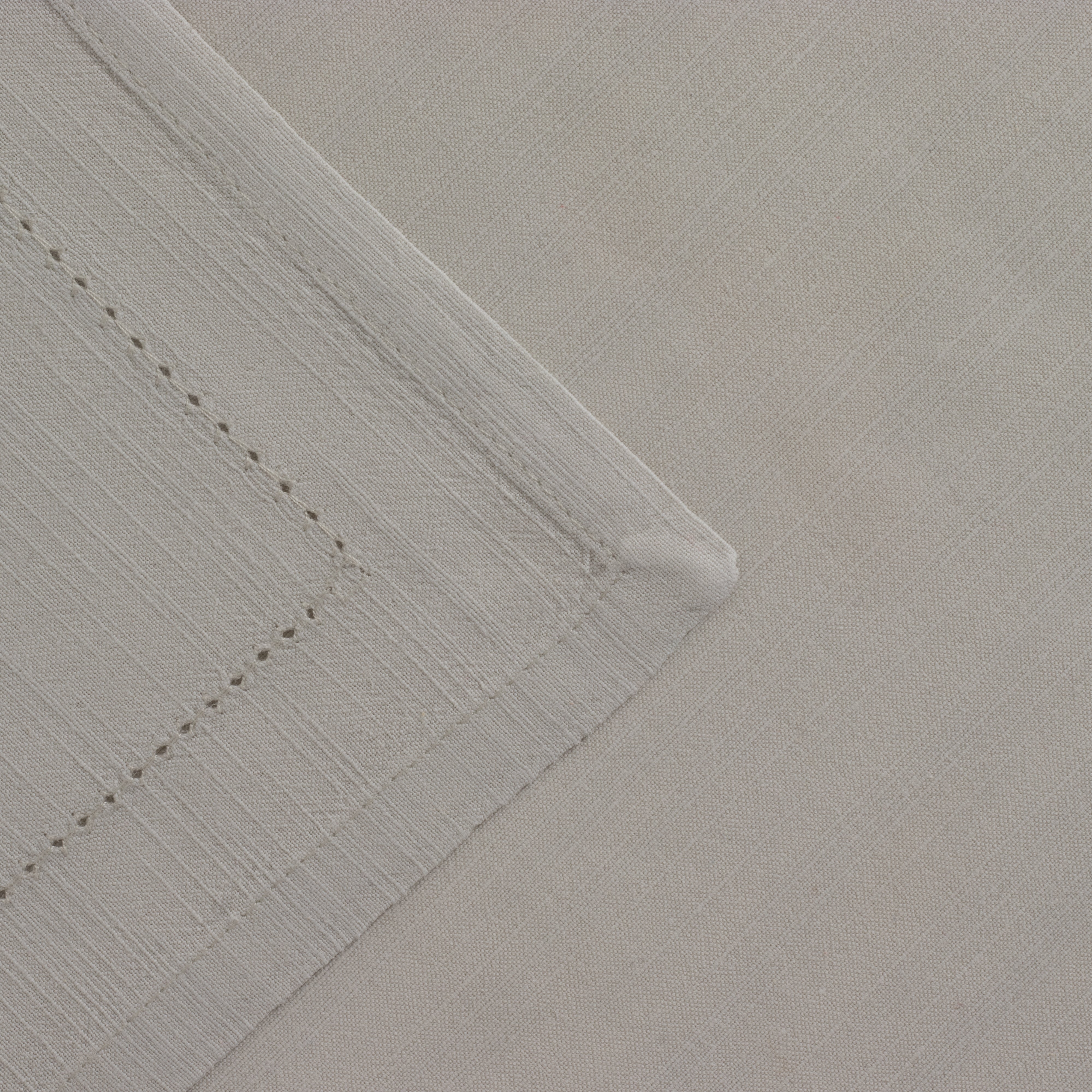 Hemstitched Willow Dinner Napkin